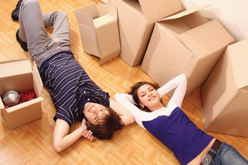Professional team handling a small flat move in Walthamstow